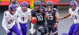 Cincinnati Bearcats at East Carolina Betting Preview : Potential Slot in the College Football Playoff
