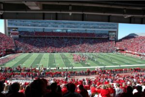 Radio Hosts Raise Funds for Giant NCAA Bet Requested in Obituary of Nebraska Veteran