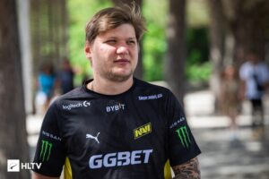 s1mple: "Maybe I will take a break; I need to set up my life, not travel with the same bag for six months"