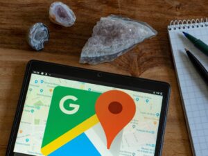 Google Maps update lets you creep on your friends