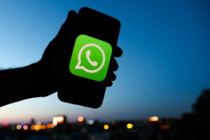 WhatsApp could let users hide their online status soon