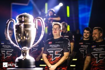 FaZe survive Complexity scare in EPL to advance to quarter-finals