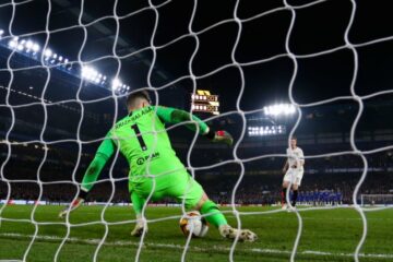 Best Moments of Goalkeepers Taunting Penalty Takers Now that Gamesmanship is Being Penned Out of Soccer