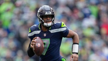 Geno Smith Re-Signs With Seattle Seahawks