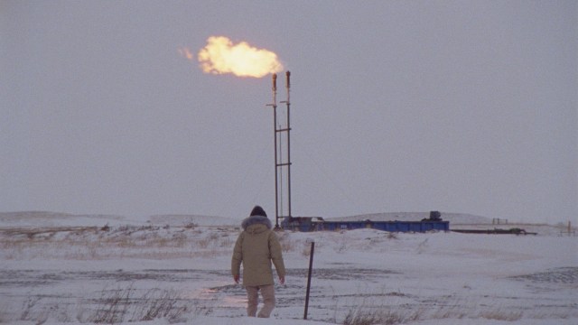 how to blow up a pipeline film review
