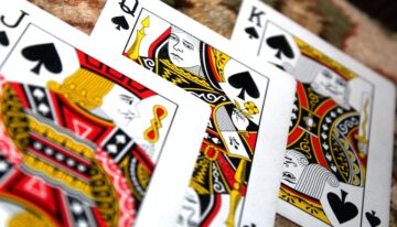 نحوه بازی Pai Gow Poker – قوانین بازی توضیح داده شده | وبلاگ JeetWin