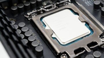 ممکن است اینتل در بازار پردازنده های مقرون به صرفه نسبت به AMD AMD پیشی بگیرد