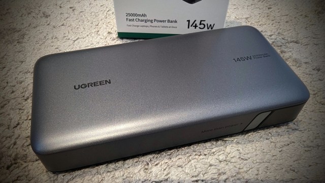 ugreen 25000 power bank review 1