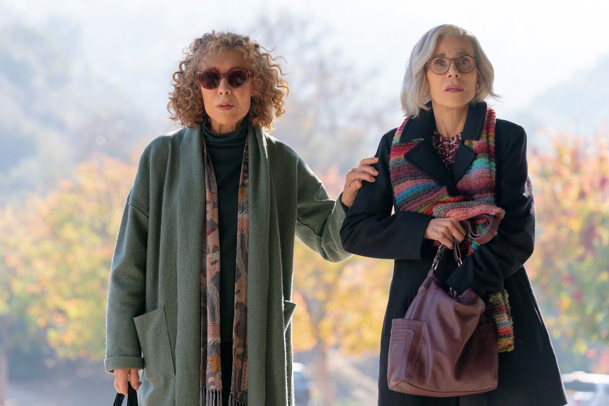 (L-R) Lily Tomlin and Jane Fonda in Moving On.