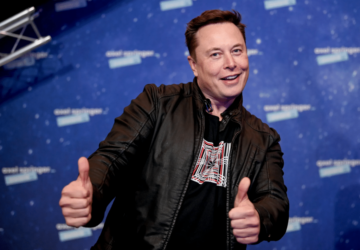 Elon Musk teases Joe Rogan podcast return