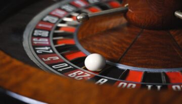 Inside Bets in Roulette - When to Place These Bets? | JeetWin Blog