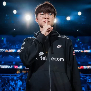 Faker and T1 Triumph in Historic LoL Worlds Semifinal Against JDG
