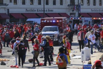 Fatal Shooting leaves 1 Dead & 22 Injured following Kansas City Chiefs Super Bowl Championship Parade