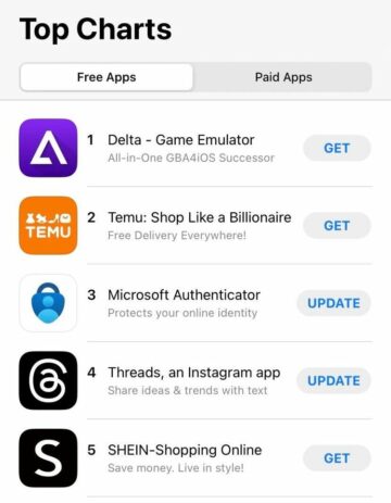 Nintendo game emulator currently top free download on iPhone App Store
